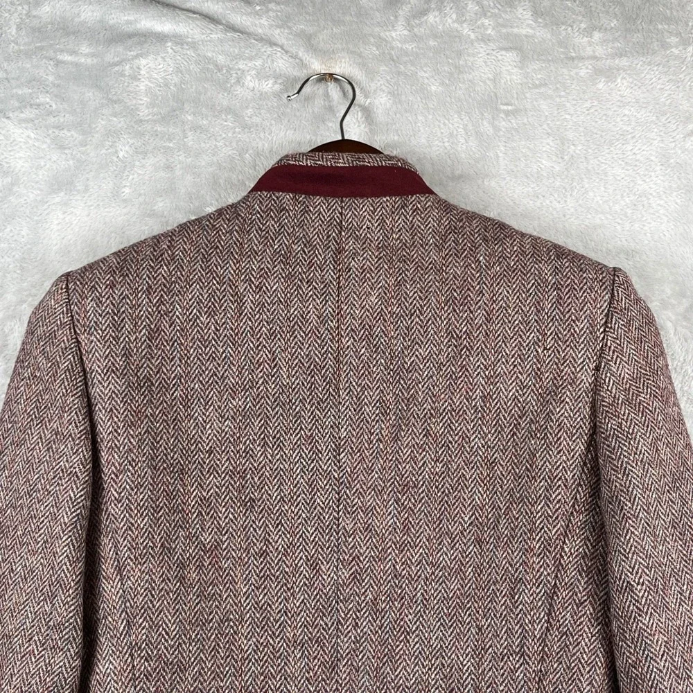 VINTAGE Raffinati Wool Blazer 8 Gray Burgundy Herringbone Lined Canada Trim
